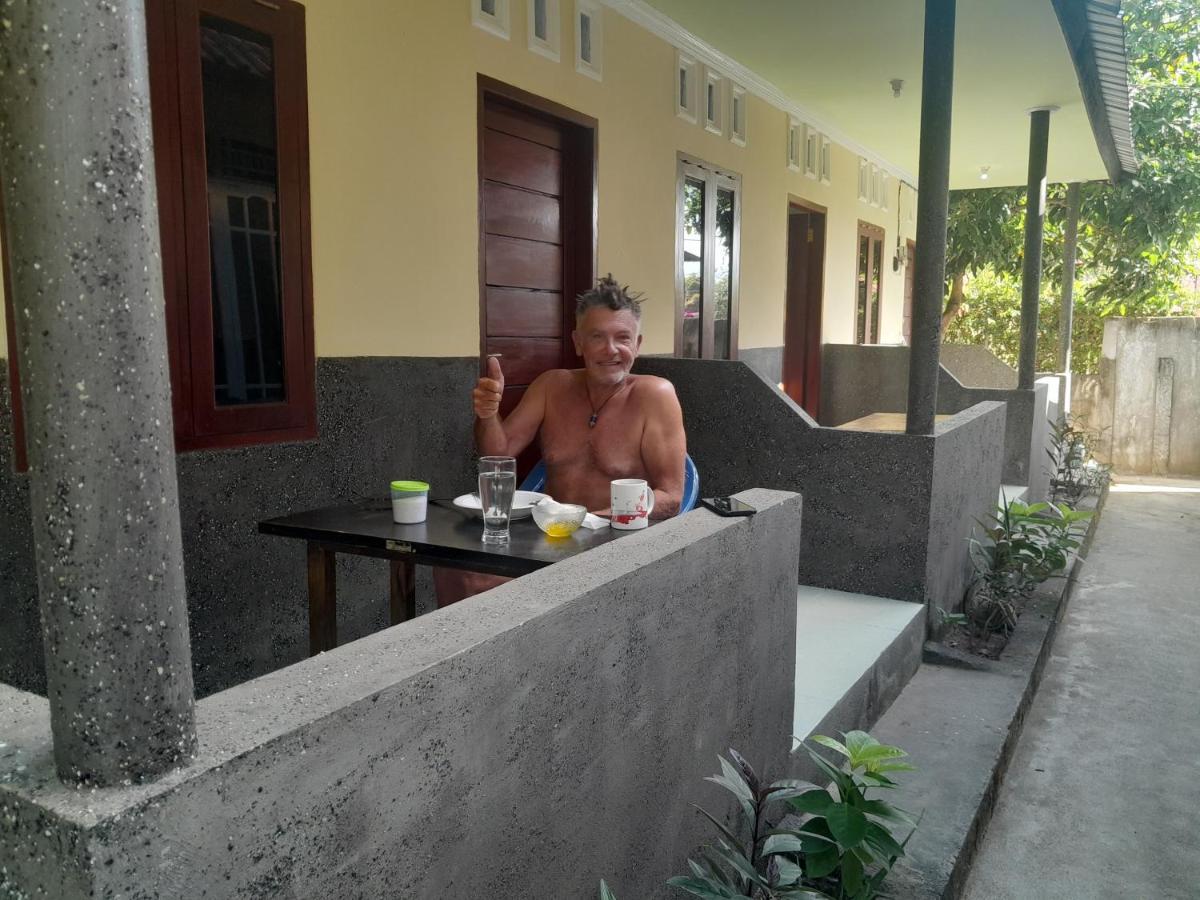 Mango Homestay Секотонг Экстерьер фото